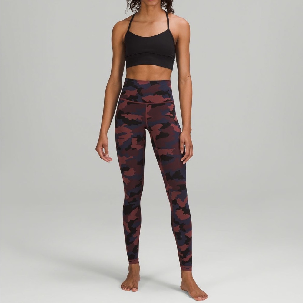 LULULEMON Women’s Wunder Under High Rise tight 25” Size:6. CAMO Smoky Red Night